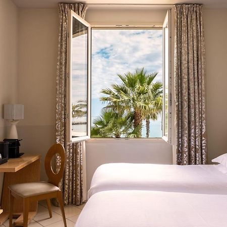 Hotel Royalmar Cagnes-sur-Mer Exterior photo
