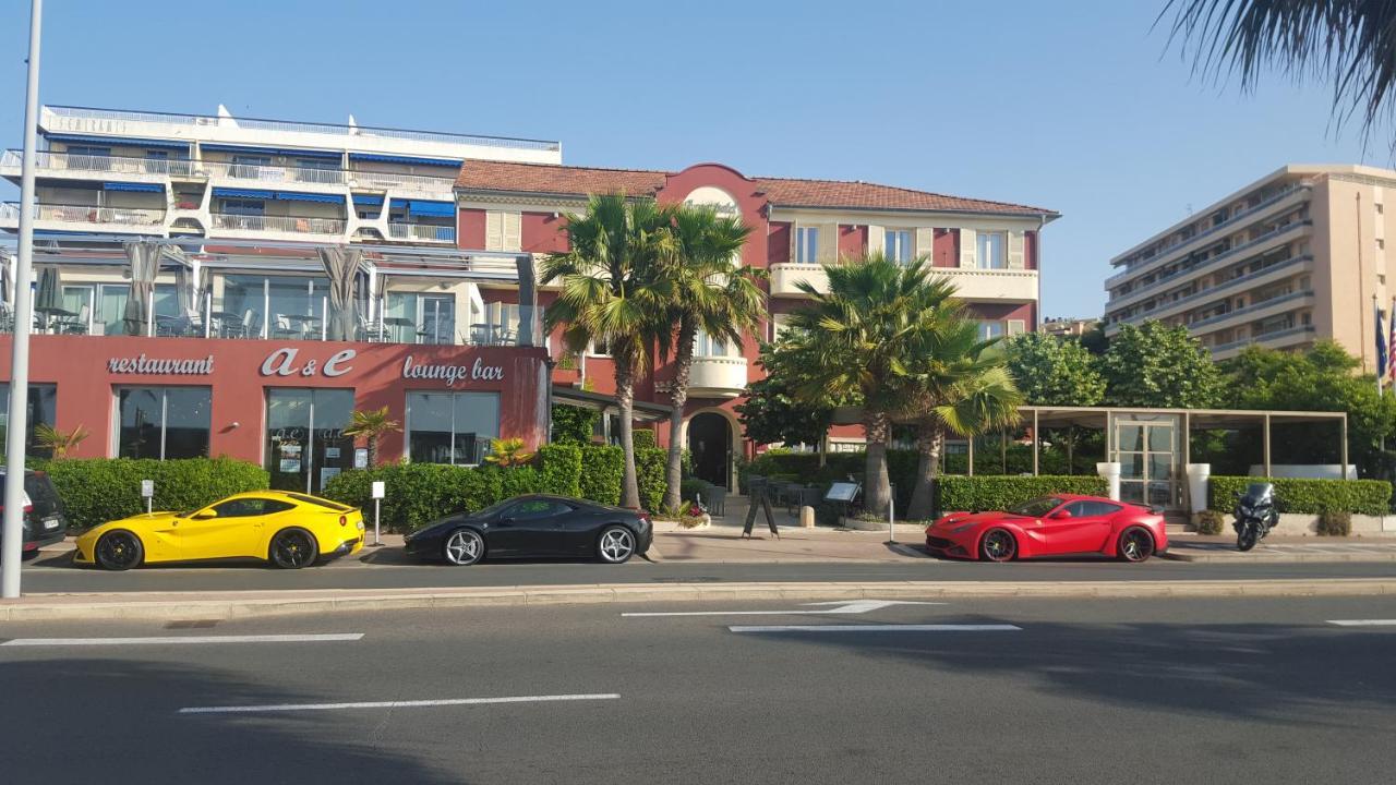 Hotel Royalmar Cagnes-sur-Mer Exterior photo